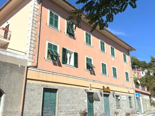 Palazzo in vendita a Bracco, Moneglia