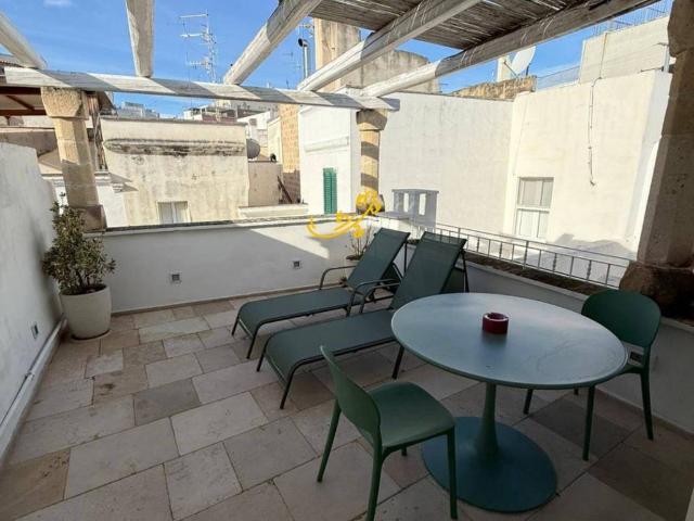 Palazzo in vendita a Puglia, Bari