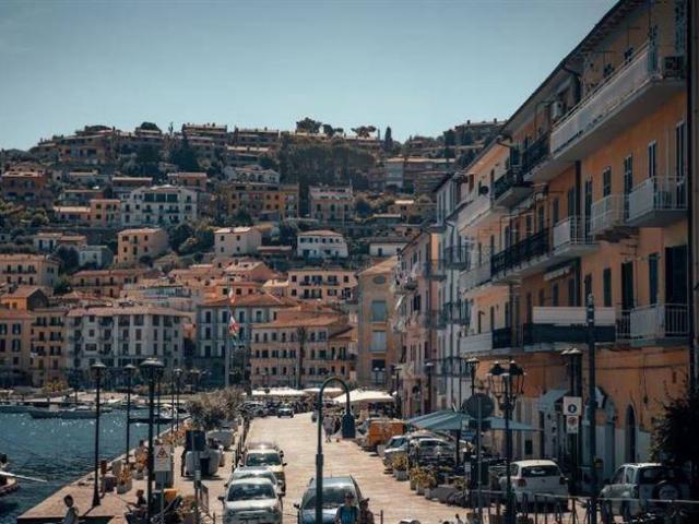 Palazzo in vendita a Monte Argentario, Porto Santo Stefano