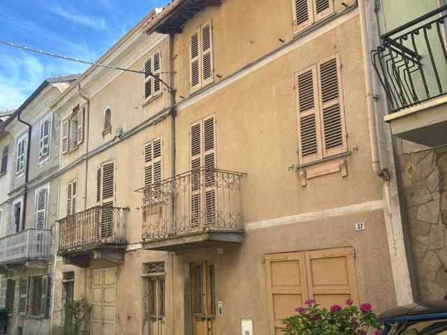 Palazzo in vendita a Piemonte, Asti