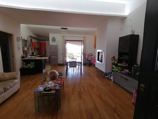 Palazzo in vendita a Marche, Fermo