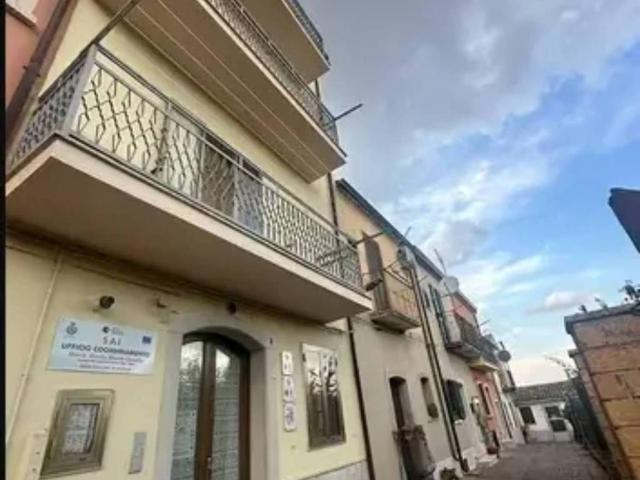 Palazzo in vendita a Puglia, Foggia