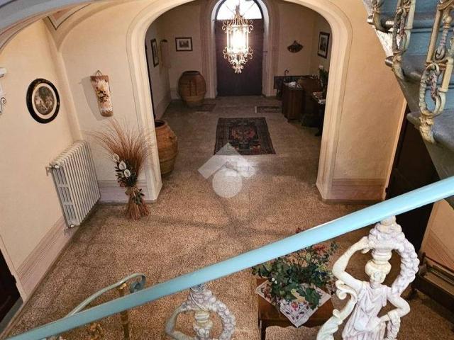 Palazzo in vendita a Monteleone D'orvieto, Umbria