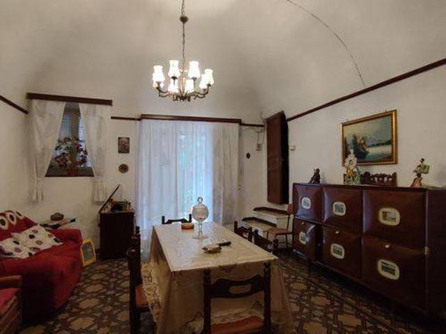 Palazzo in vendita a Montelepre, Sicilia