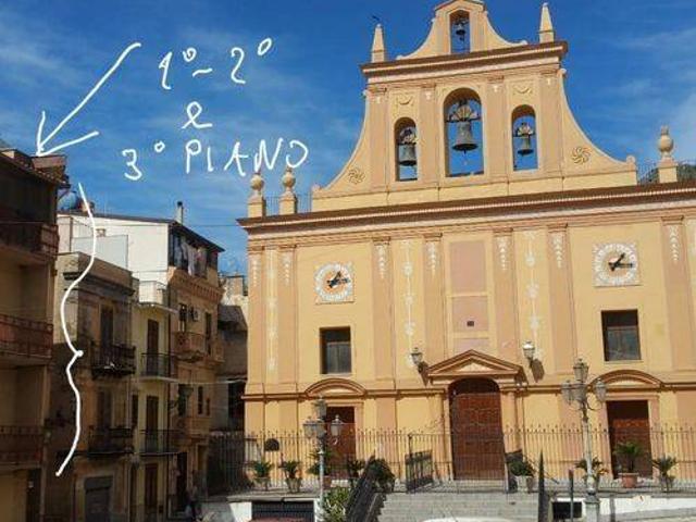 Palazzo in vendita a Montelepre, Sicilia