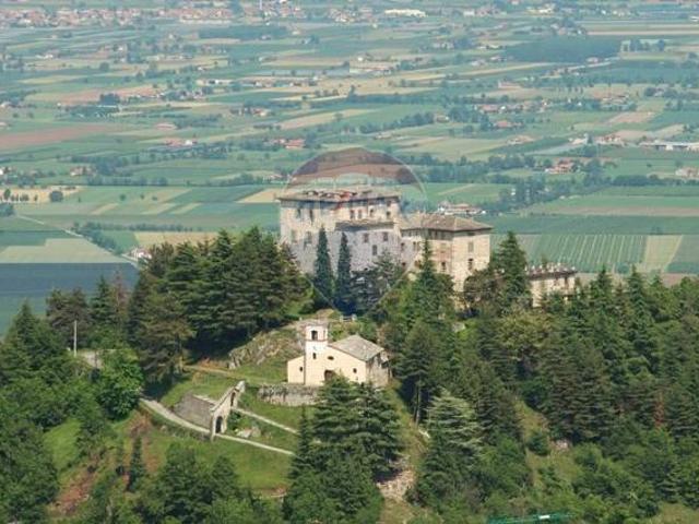 Palazzo in vendita a Piemonte, Cuneo