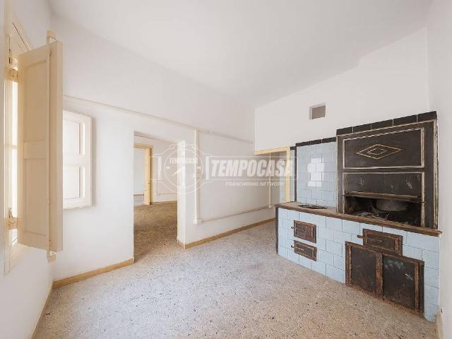 Palazzo in vendita a Puglia, Lecce
