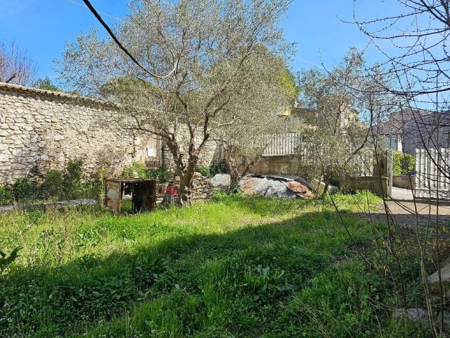 Palazzo in vendita a Borgo Fontanelle, Montesarchio