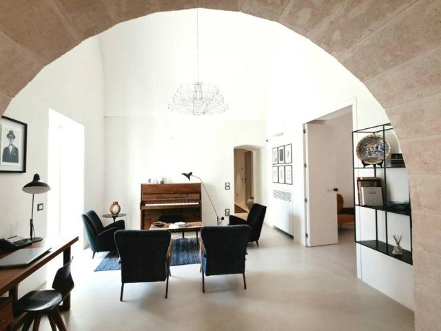 Palazzo in vendita a Montescaglioso, Basilicata