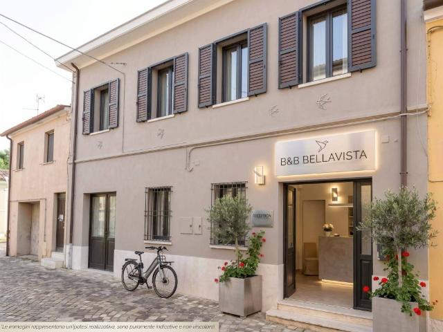 Palazzo in vendita a Montescudo-Monte Colombo, Montescudo