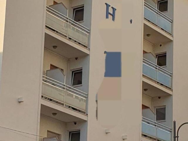 Palazzo in vendita a Villa Canonico, Montesilvano
