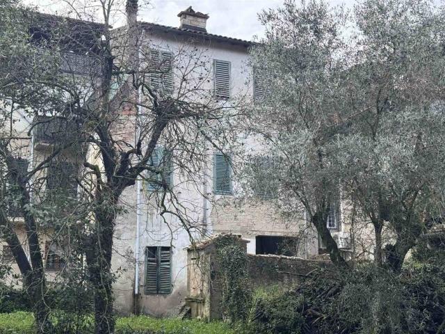 Palazzo in vendita a Unione dei Comuni Circondario dell'Empolese Valdelsa, Montespertoli