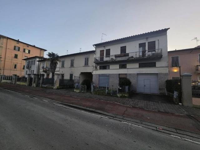 Palazzo in vendita a Giglio, Montevarchi