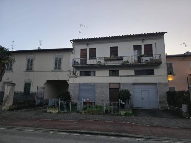 Palazzo in vendita a Giglio, Montevarchi