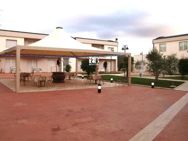 Palazzo in vendita a Monticiano, Toscana