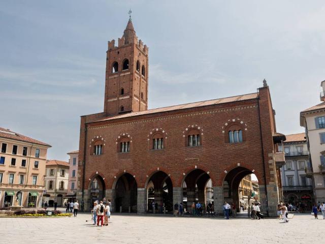 Palazzo in vendita a Centro, Monza