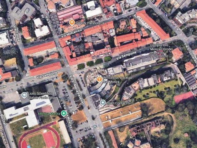 Palazzo in vendita a San Gottardo, Monza