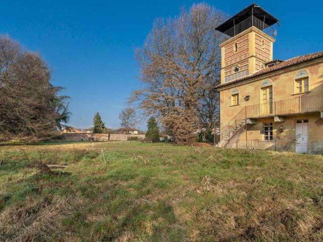Palazzo in vendita a Piemonte, Cuneo