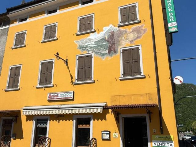 Palazzo in vendita a Comunità della Vallagarina, Mori