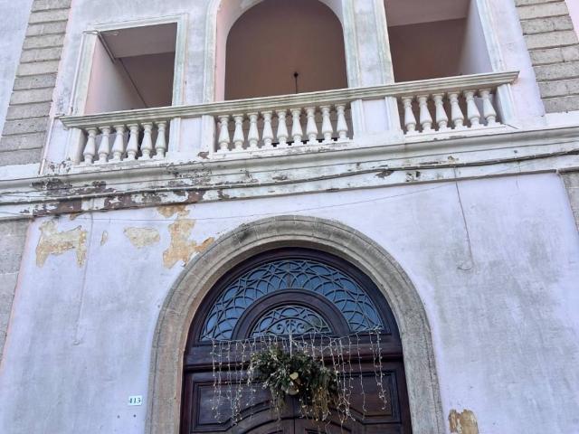 Palazzo in vendita a Puglia, Taranto