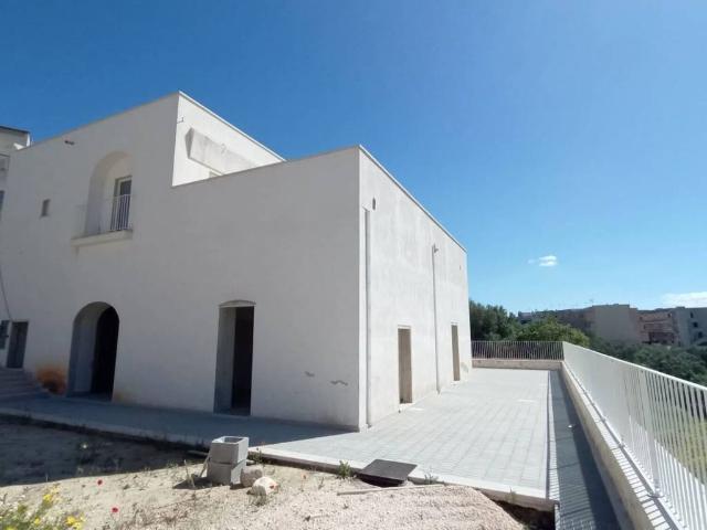 Palazzo in vendita a Puglia, Taranto