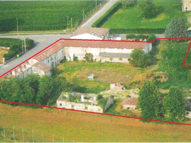 Palazzo in vendita a Mozzecane, Veneto