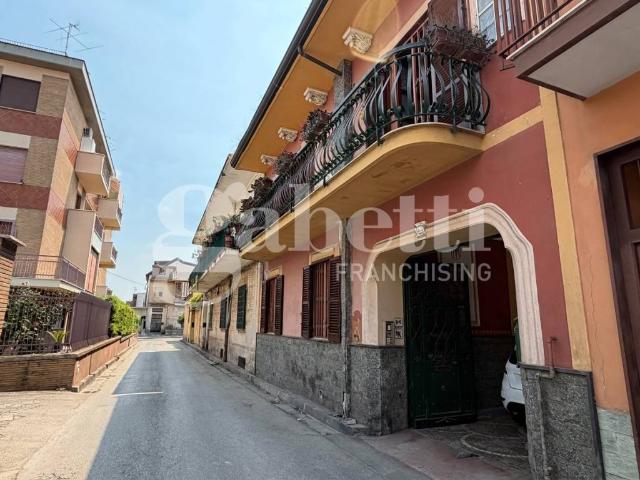 Palazzo in vendita a Mugnano Di Napoli, Campania