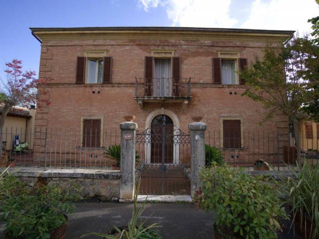 Palazzo in vendita a Vescovado, Murlo
