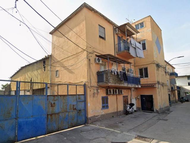 Palazzo in vendita a Municipalità 6, San Giovanni A Teduccio