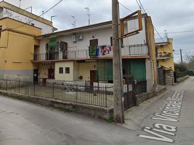 Palazzo in vendita a Napoli