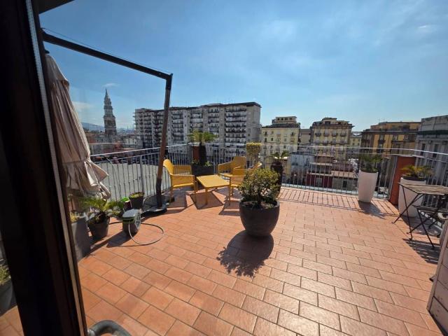 Palazzo in vendita a Municipalità 2, Napola