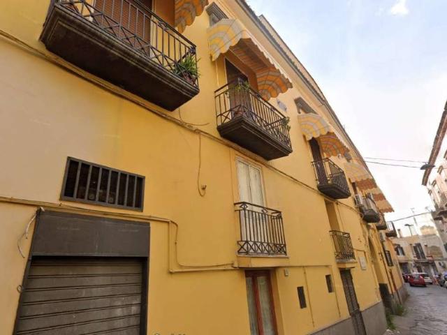 Palazzo in vendita a Municipalità 7, Campania