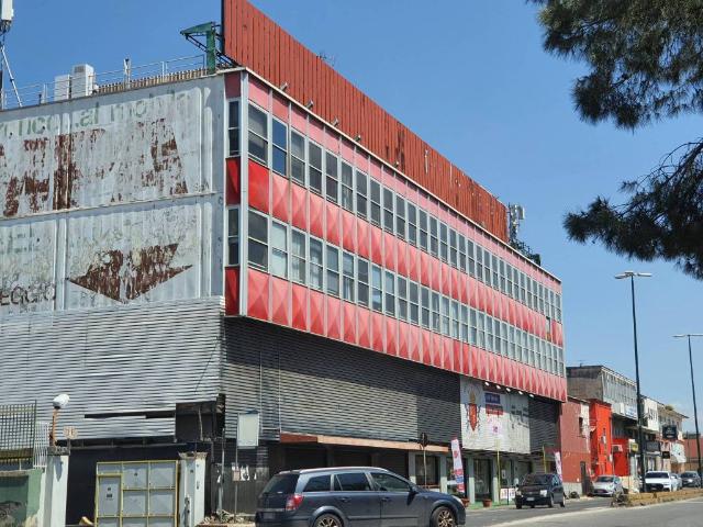 Palazzo in vendita a Napoli