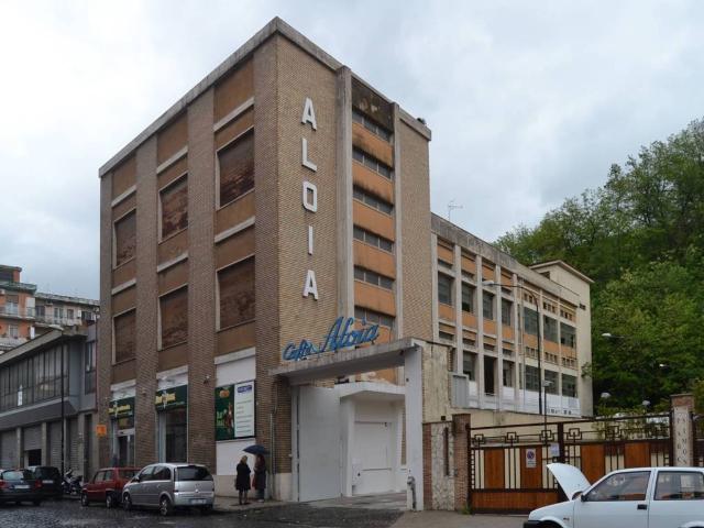 Palazzo in vendita a Napoli