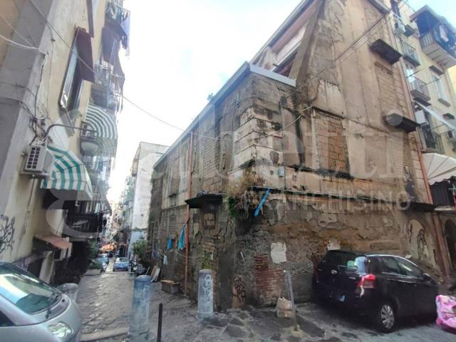 Palazzo in vendita a Municipalità 2, Campania