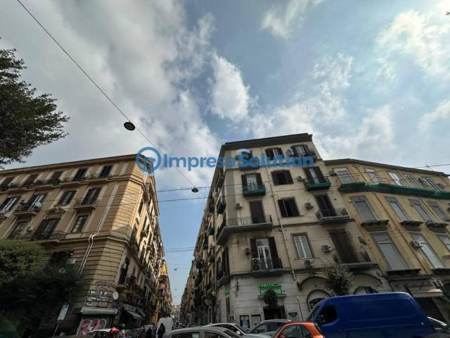 Palazzo in vendita a Municipalità 4, Borgo Sant'antonio Abate