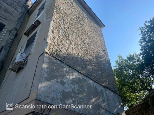 Palazzo in vendita a Napoli