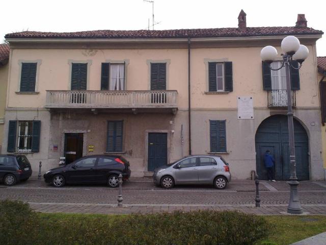 Palazzo in vendita a Cantone, Nerviano
