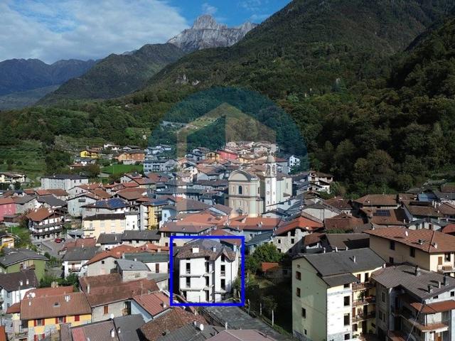 Palazzo in vendita a Comunità montana della valle Camonica, Niardo