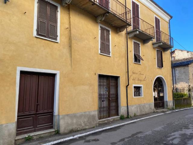 Palazzo in vendita a Piemonte, Cuneo