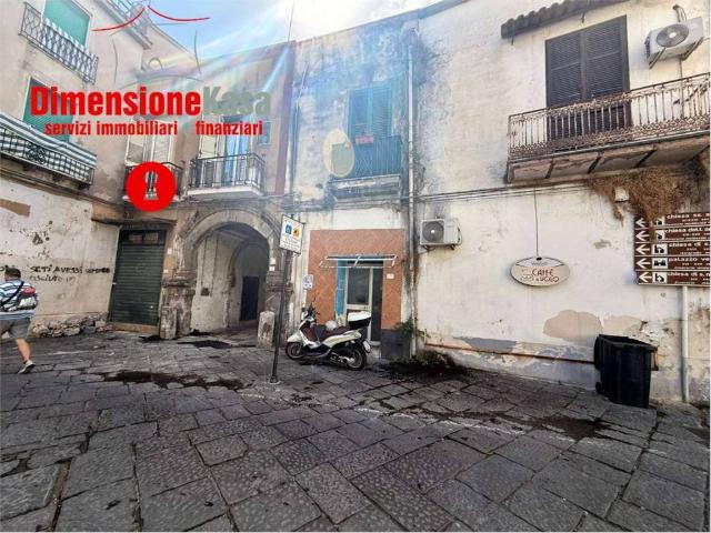 Palazzo in vendita a Nola, Napoli