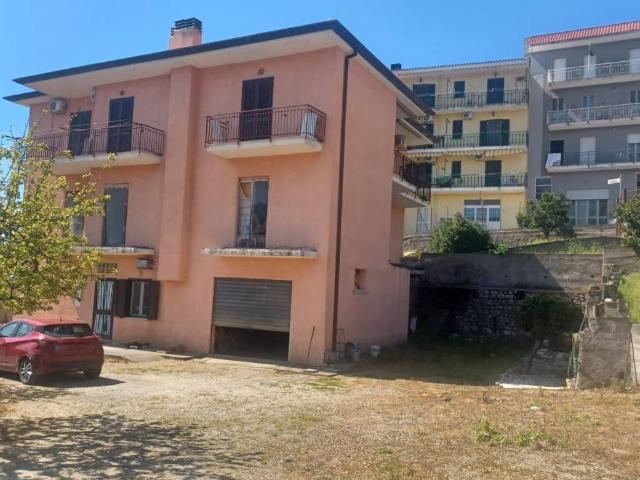 Palazzo in vendita a Norma, Lazio