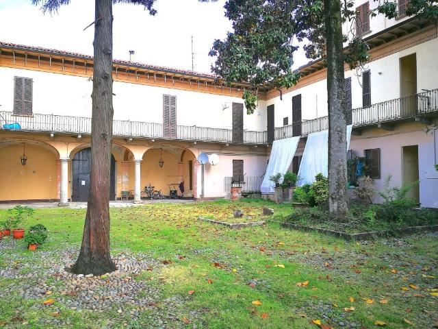 Palazzo in vendita a Piemonte, Novara