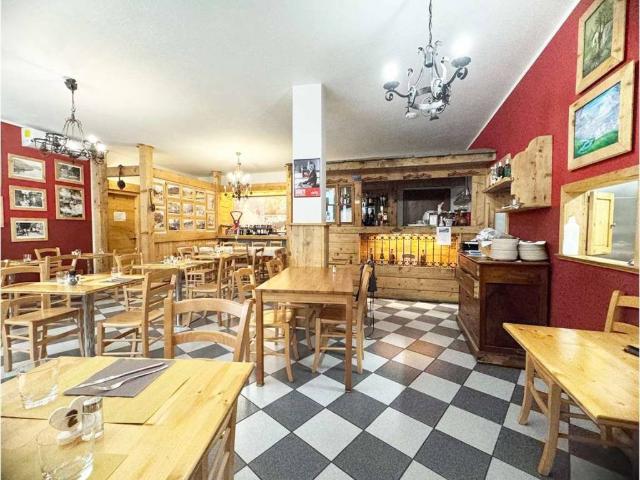 Palazzo in vendita a Comunità montana della Valchiavenna, Novate Mezzola
