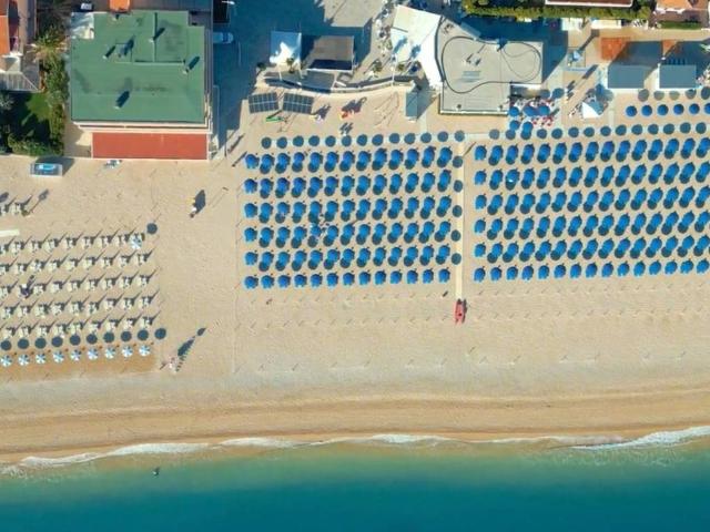 Palazzo in vendita a Marche, Ancona
