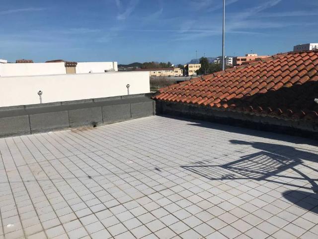 Palazzo in vendita a Olbia, Sassari