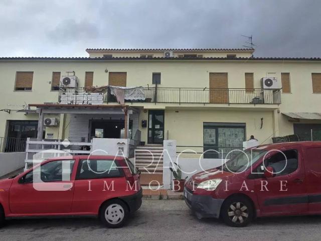Palazzo in vendita a San Pantaleo, Sardigna/Sardegna