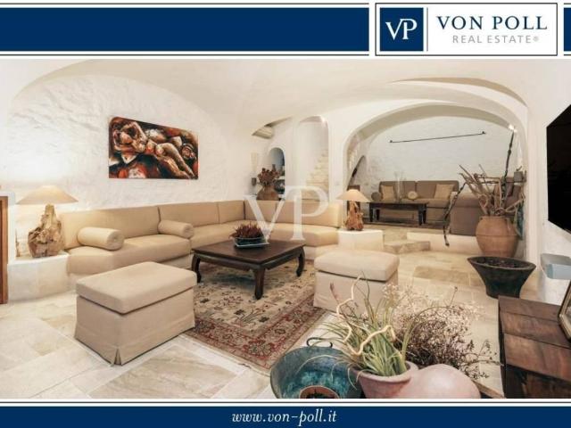 Palazzo in vendita a Olbia, Sassari