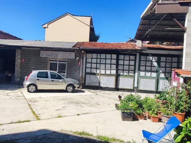 Palazzo in vendita a Locate Triulzi, Lombardia