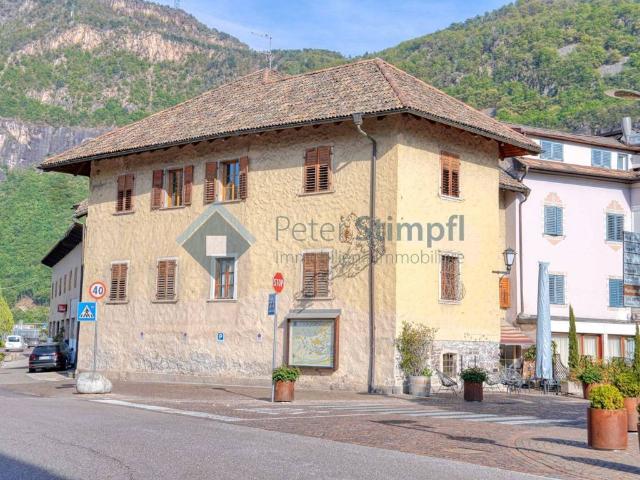 Palazzo in vendita a Überetsch-Unterland - Oltradige-Bassa Atesina, Ora